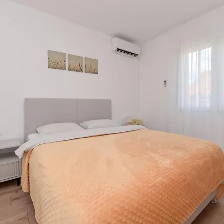 Jadera 公寓 扎达尔