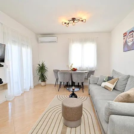 Appartement Jadera *